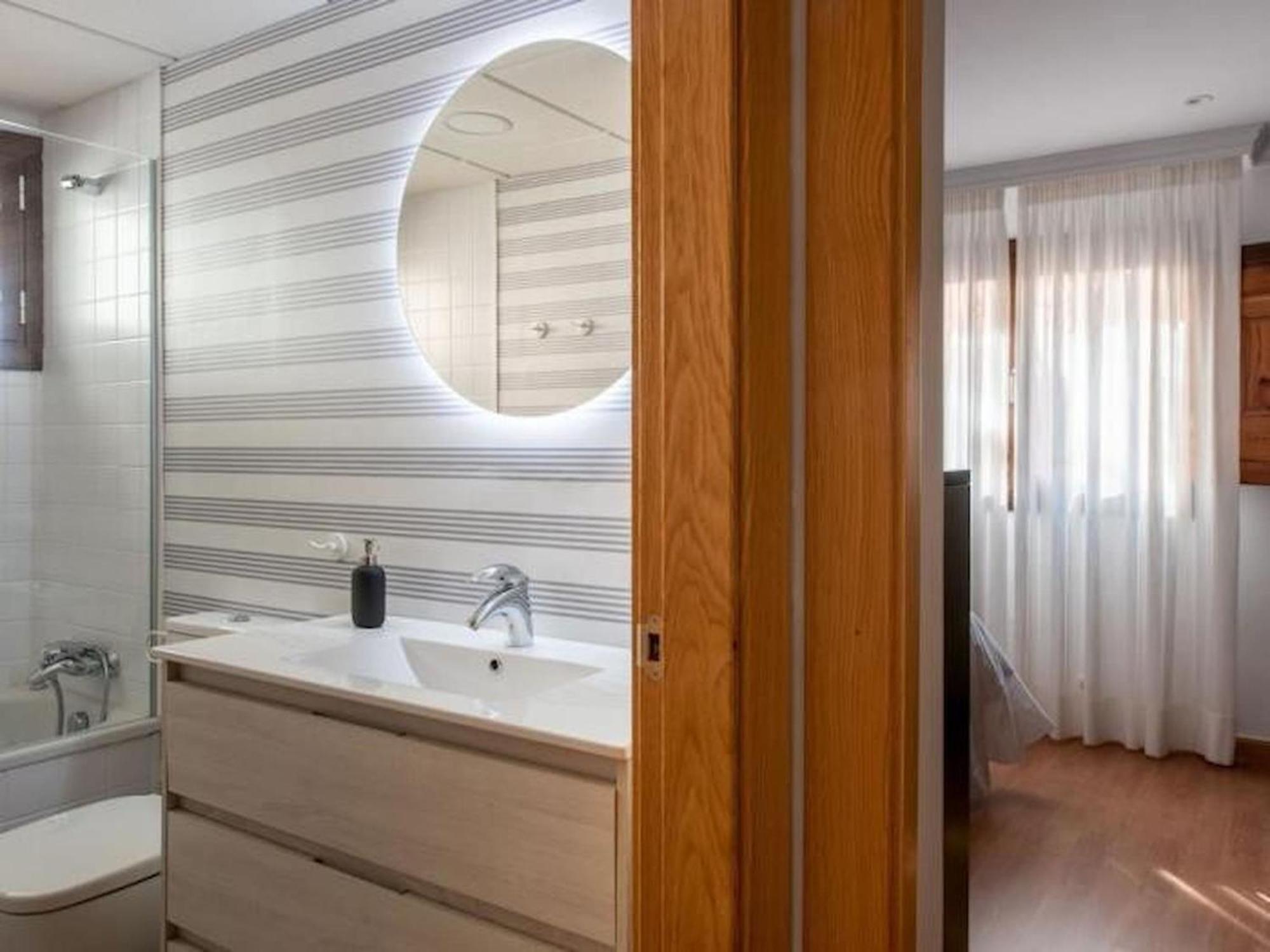 Вилла Cozy House With Parking Included Гранада Экстерьер фото